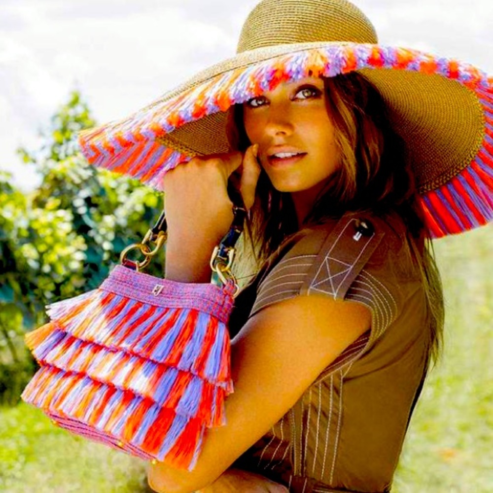 ERIC JAVITS LIL’ MAMBO STRAW BAG IN FIESTA - Picture 2 of 13